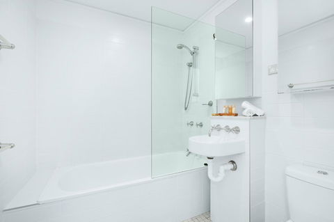 One Mile Retreat - Accommodation Mount Tamborine 11