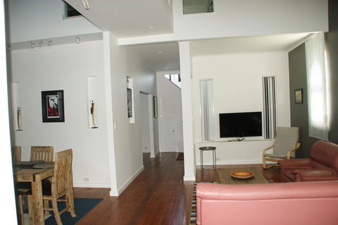 Cloisters Of Kalangadoo - Accommodation Mount Tamborine 30