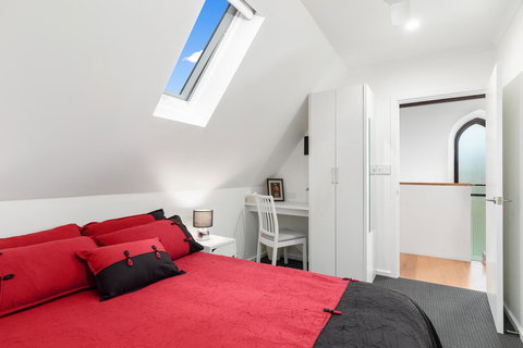 Cloisters Of Kalangadoo - Accommodation Mount Tamborine 9