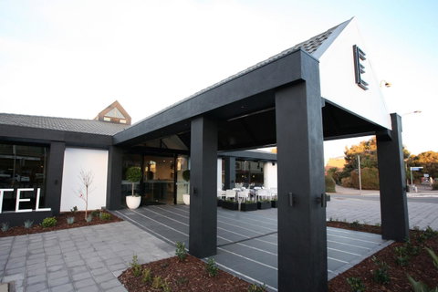 Ellen Hotel - Accommodation Mount Tamborine 23