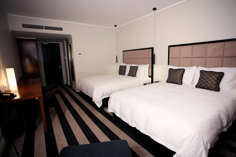 Ellen Hotel - Accommodation Mount Tamborine 19