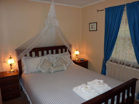 Ruby\'s Cottage - Accommodation Mount Tamborine 9
