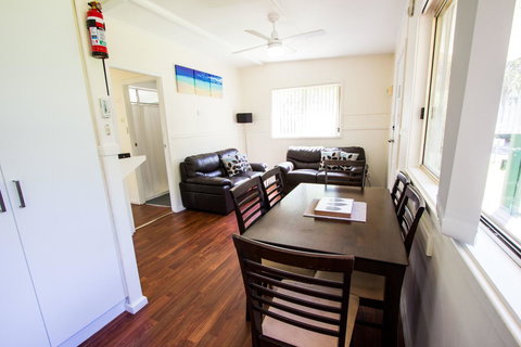 The Retreat Port Stephens - Accommodation Mount Tamborine 6