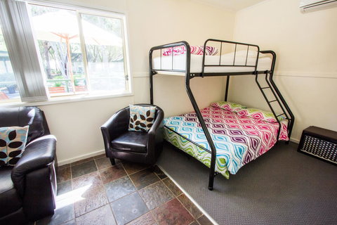 The Retreat Port Stephens - Accommodation Mount Tamborine 3