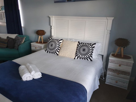 Court House - Studio - Accommodation Mount Tamborine 5