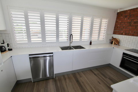 Southern Sands\' Beachfront Apartment - Accommodation Mount Tamborine 8