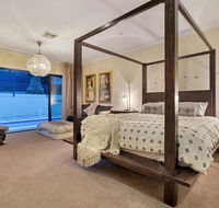City-Barossa Gateway - Accommodation Mount Tamborine