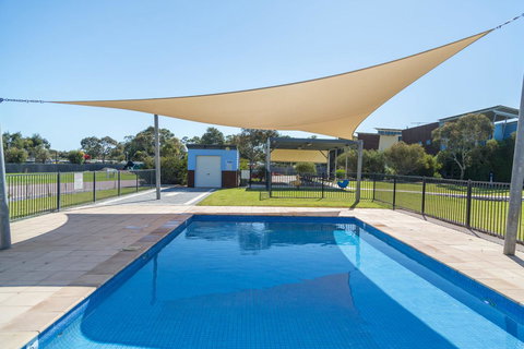South Shores Villa 52 - Accommodation Mount Tamborine 18