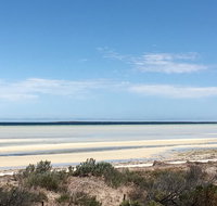 Shangri La Moonta Bay