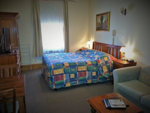 Sonbern Lodge Motel - Accommodation Mount Tamborine 22