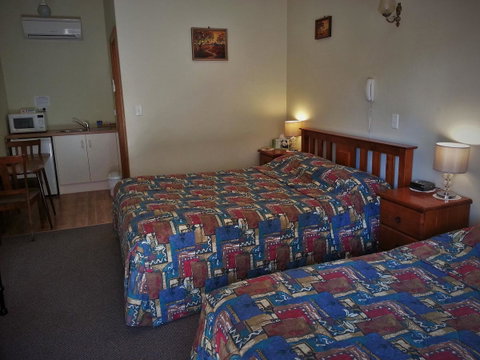 Sonbern Lodge Motel - Accommodation Mount Tamborine 25