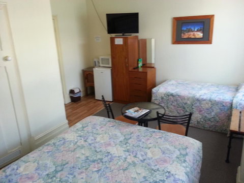 Sonbern Lodge Motel - Accommodation Mount Tamborine 4