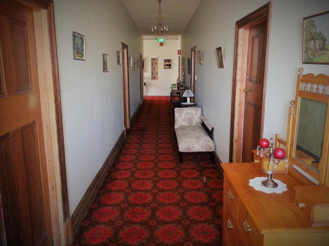 Sonbern Lodge Motel - Accommodation Mount Tamborine 13