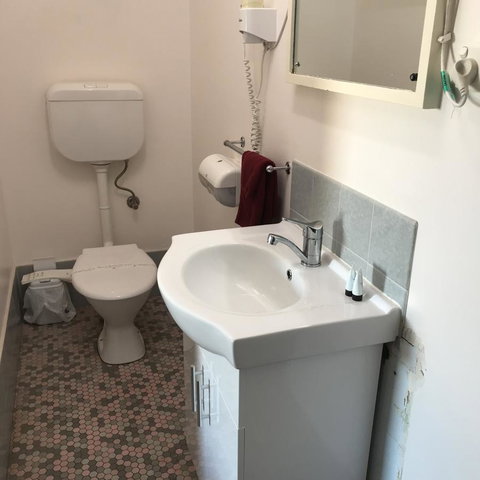 Travelway Motel - Accommodation Mount Tamborine 11