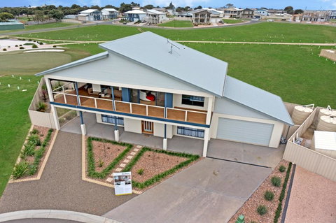 Gizmos Retreat - Accommodation Mount Tamborine 9