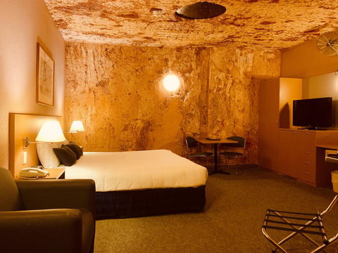 Desert Cave Hotel - Accommodation Mount Tamborine 18