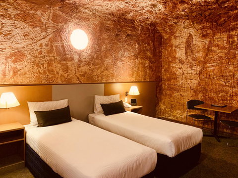 Desert Cave Hotel - Accommodation Mount Tamborine 15