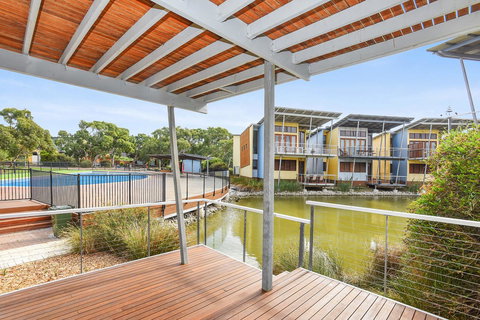 Villa 53 South Shores - Normanville S14 - Accommodation Mount Tamborine 0