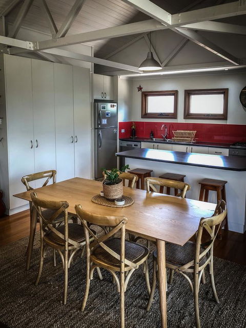 SeaLaVie - Accommodation Mount Tamborine 3
