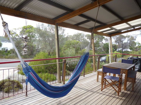 SeaLaVie - Accommodation Mount Tamborine 1