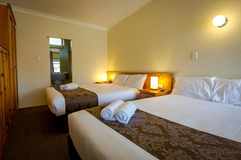 Abcot Inn - Accommodation Mount Tamborine 18