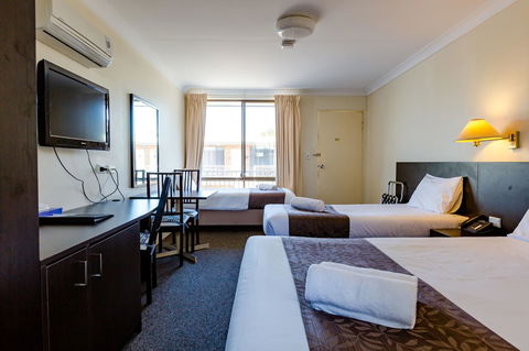 Abcot Inn - Accommodation Mount Tamborine 7