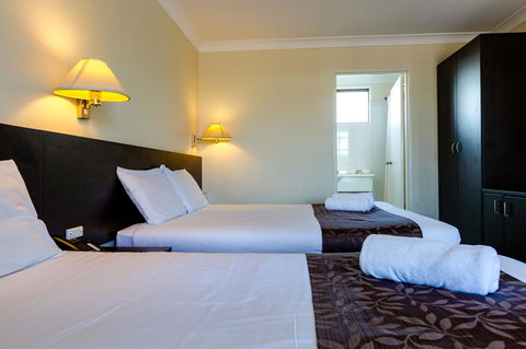 Abcot Inn - Accommodation Mount Tamborine 11