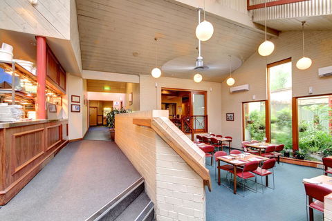 Victoria Hotel Strathalbyn - Accommodation Mount Tamborine 2