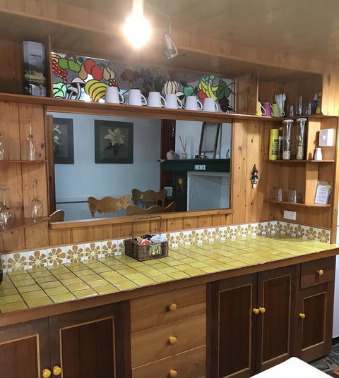 Cosy Nook - Accommodation Mount Tamborine 7