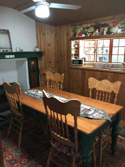 Cosy Nook - Accommodation Mount Tamborine 23