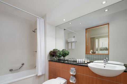 Rydges Newcastle - Accommodation Mount Tamborine 20