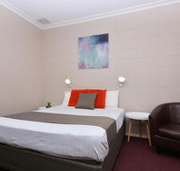 Motel Poinsettia - Accommodation Mount Tamborine