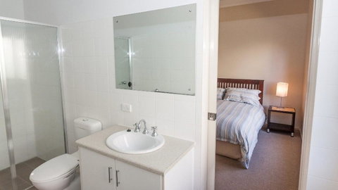 Golfers Paradise (18th Tee) - 52 Huntingdale Drive - Accommodation Mount Tamborine 20