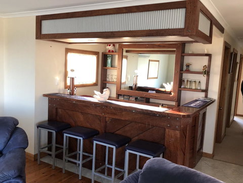 Rocks Retreat House With Sea Views - Accommodation Mount Tamborine 1