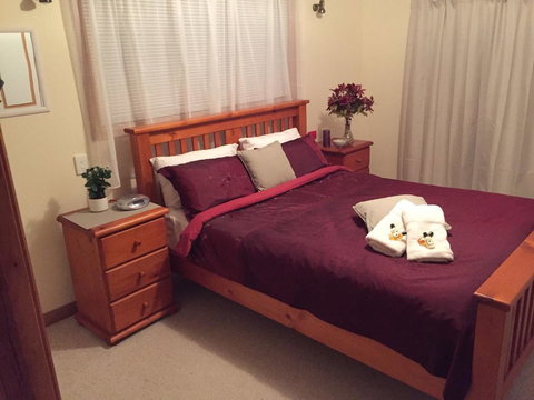 Rocks Retreat House With Sea Views - Accommodation Mount Tamborine 6