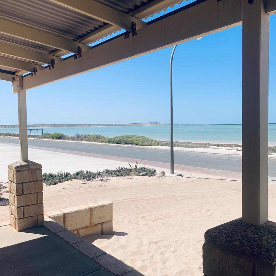 Useless Loop WA Accommodation Mount Tamborine