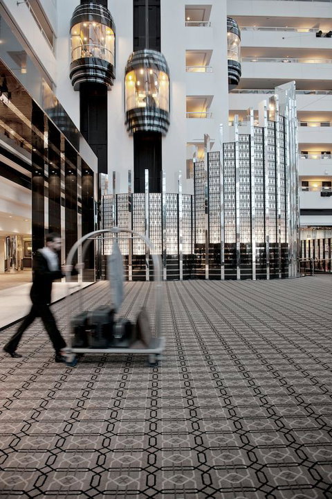 Crown Metropol Perth - Accommodation Mount Tamborine 3