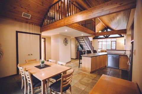 Margaret River Resort - Accommodation Mount Tamborine 17