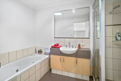 Villa On Fearn - Accommodation Mount Tamborine 7