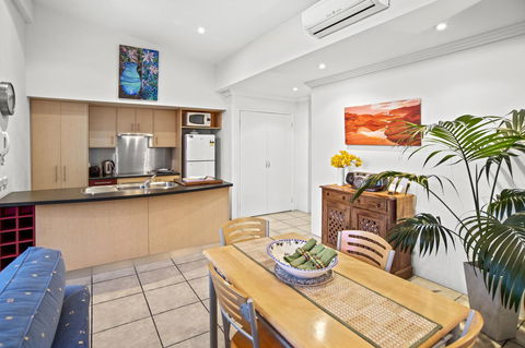 Villa On Fearn - Accommodation Mount Tamborine 12
