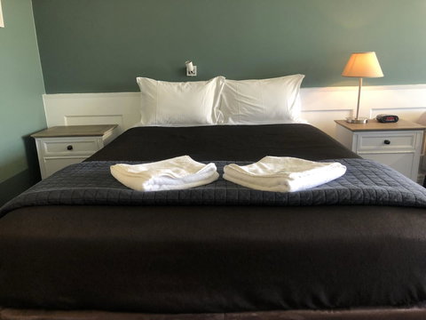 Dog Rock Motel - Accommodation Mount Tamborine 9