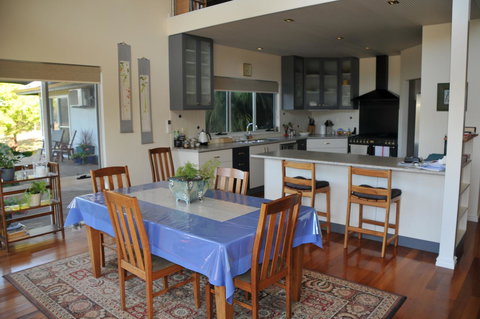 Glenelg On King Bed & Breakfast - Accommodation Mount Tamborine 22