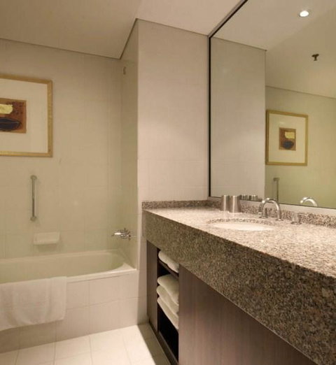 Residence On Langley Park - Accommodation Mount Tamborine 4
