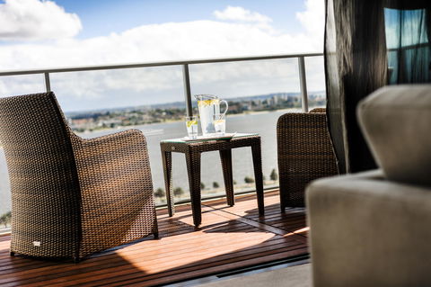 Fraser Suites Perth - Accommodation Mount Tamborine 7
