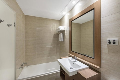 Quality Hotel Ambassador Perth - Accommodation Mount Tamborine 13