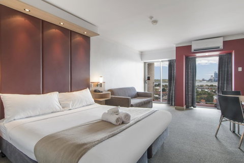 Metro Hotel Perth - Accommodation Mount Tamborine 0