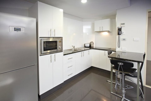 Jesmond Executive Villas - Accommodation Mount Tamborine 22