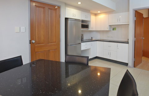 Jesmond Executive Villas - Accommodation Mount Tamborine 31