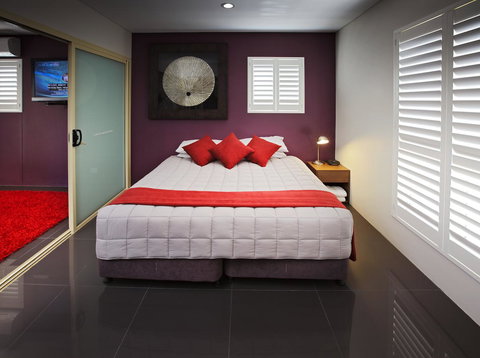 Jesmond Executive Villas - Accommodation Mount Tamborine 23