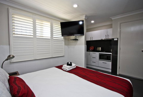 Jesmond Executive Villas - Accommodation Mount Tamborine 42